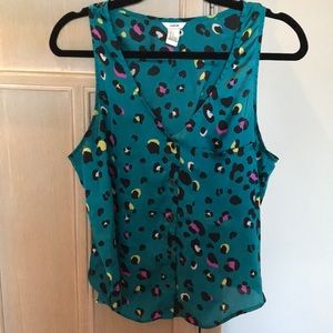 Satin feel top size medium